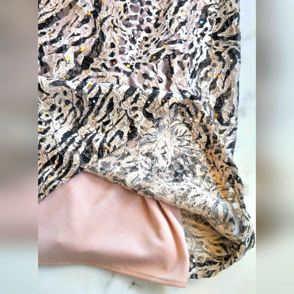 Xscape Lace & Sequin animal print Halter Dress Size 10 - Picture 4 of 13